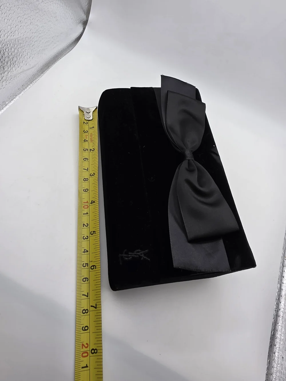 Yves Saint Laurent Black Velvet Bow Clutch Bag - Picture 5 of 6